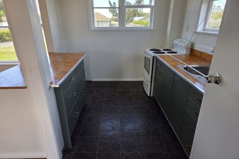 Photo of property in 15 Willis Street, Bader, Hamilton, 3206