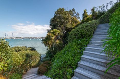 Photo of property in 21 Stanley Point Road, Stanley Point, Auckland, 0624