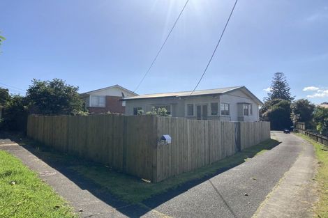 Photo of property in 5 Seabrook Avenue, New Lynn, Auckland, 0600