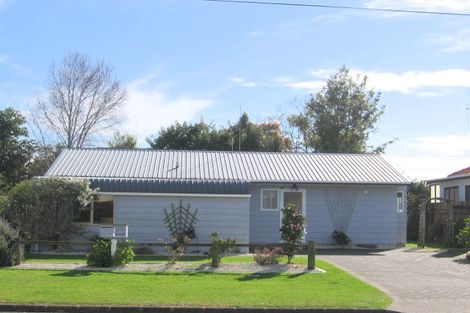 Photo of property in 23 Ngatai Road, Otumoetai, Tauranga, 3110