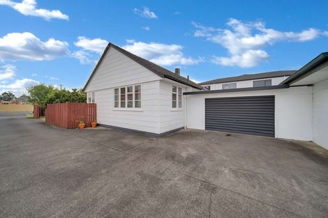 Photo of property in 1/70 Huia Road, Papatoetoe, Auckland, 2025