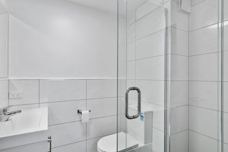 Photo of property in 2g/4045 Great North Road, Glen Eden, Auckland, 0602