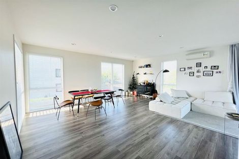 Photo of property in 1 Nephrite Lane, Henderson, Auckland, 0610