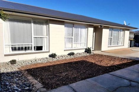 Photo of property in 2/31 Lamorna Road, Parklands, Christchurch, 8083