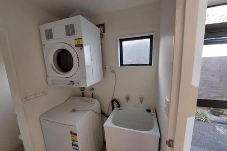 Photo of property in 2u3 Malcolm Lane, Thorndon, Wellington, 6011