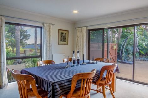 Photo of property in 2 Ohuirehe Road, Coastlands, Whakatane, 3120