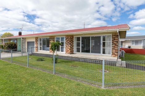 Photo of property in 1 Mace Crescent, Otorohanga, 3900