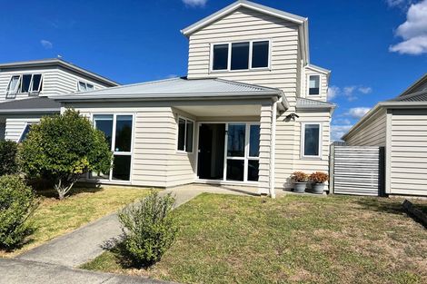 Photo of property in 3 Tribute Loop, Takanini, 2112