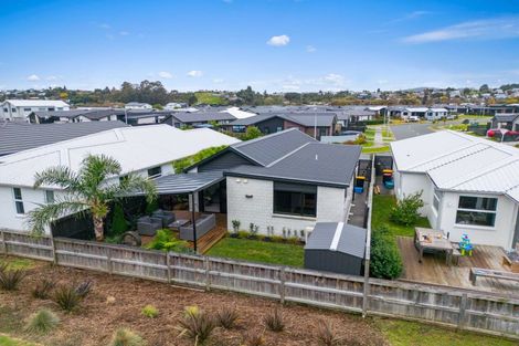 Photo of property in 3 Hinaki Street, Poike, Tauranga, 3112