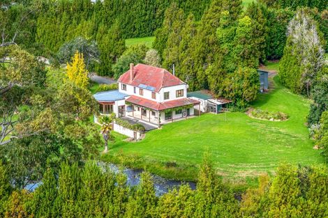 Photo of property in 75 Riddell Road, Kerikeri, 0230