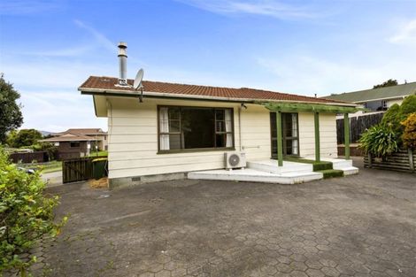 Photo of property in 10 Longitude Place, Whitby, Porirua, 5024