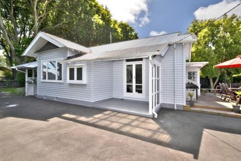 Photo of property in 52 Dudley Street, Richmond, Christchurch, 8013