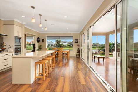 Photo of property in 163 Oriental Parade, Papamoa Beach, Papamoa, 3118