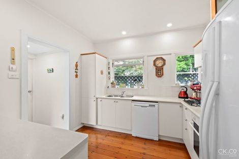 Photo of property in 19 Hinau Street, Woburn, Lower Hutt, 5010