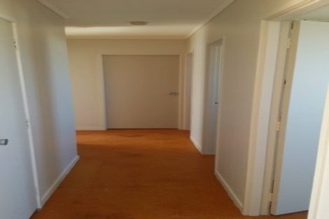 Photo of property in 64 Sunvue Road, Glen Eden, Auckland, 0602