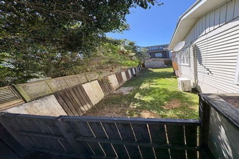 Photo of property in 1/144a Mcleod Road, Te Atatu South, Auckland, 0610
