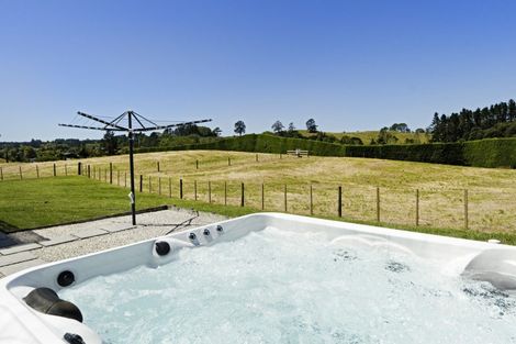 Photo of property in 100 Tebbutt Road, Lower Kaimai, Tauranga, 3171