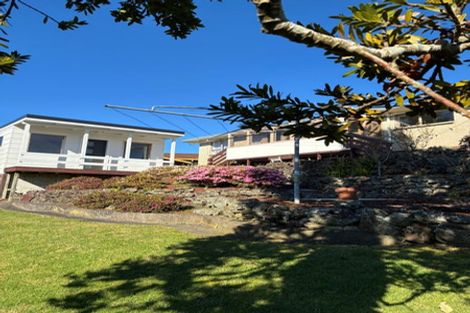 Photo of property in 10 The Spinney, Pahurehure, Papakura, 2113