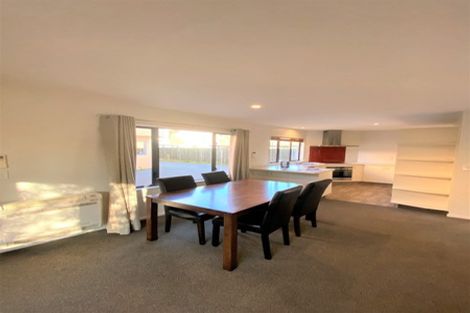 Photo of property in 2/90 Picton Avenue, Riccarton, Christchurch, 8011