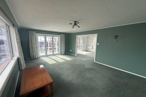 Photo of property in 104 Pendarves Street, New Plymouth, 4310