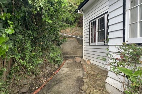 Photo of property in 1 Marama Terrace, Eastbourne, Lower Hutt, 5013