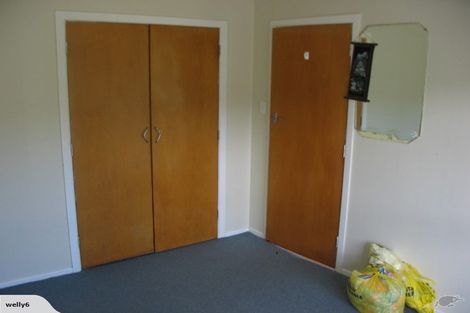 Photo of property in 15a Rakeiora Grove, Korokoro, Lower Hutt, 5012