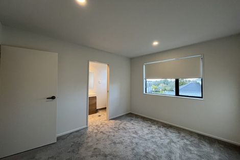 Photo of property in 53 Paetai Lane, Te Atatu Peninsula, 0610