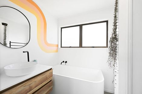 Photo of property in 11 Camden Place, Pukete, Hamilton, 3200