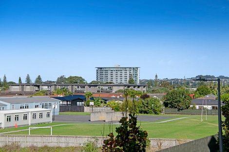 Photo of property in 10 Rewa Rewa Lane, Orewa, 0931