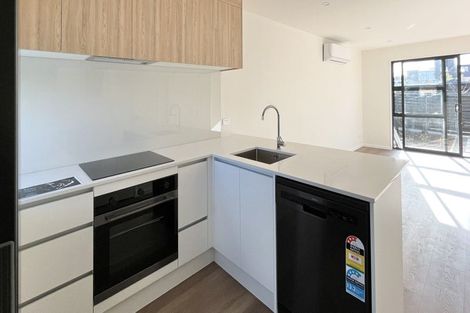 Photo of property in 2/60 Selo Street, Glen Eden, Auckland, 0602