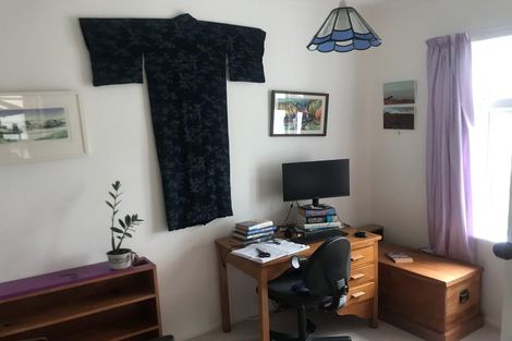 Photo of property in 21 Tirangi Road, Rongotai, Wellington, 6022