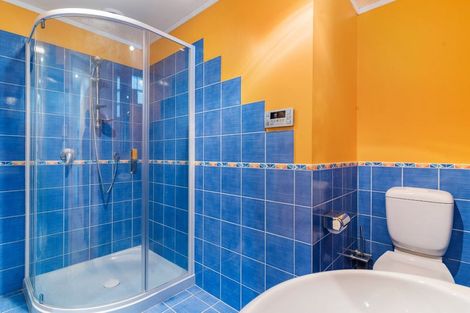 Photo of property in 236 Don Buck Road, Massey, Auckland, 0614