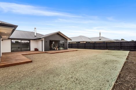 Photo of property in 44 Suffolk Drive, Kirwee, 7571