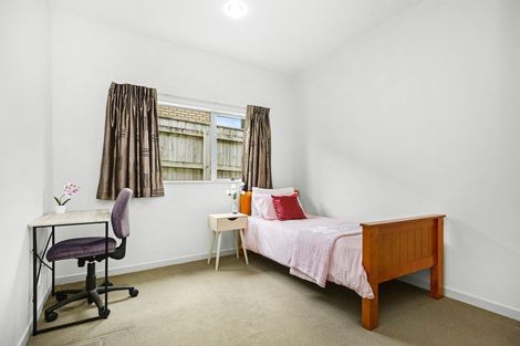 Photo of property in 15 Paparoa Crescent, Aotea, Porirua, 5024