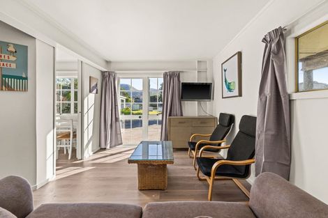 Photo of property in 65 Harper Road, Waimarama, Havelock North, 4294