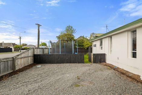 Photo of property in 53 Bassett Street, Burwood, Christchurch, 8083