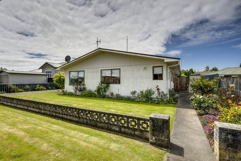 Photo of property in 1/802 Victoria Street, Parkvale, Hastings, 4122