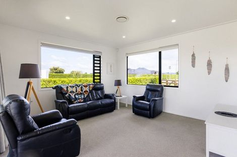 Photo of property in 2 Moemoea Place, Cambridge, 3434