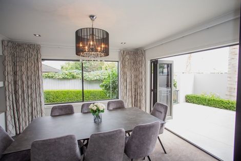 Photo of property in 15 Naomi Place, Cambridge, 3434