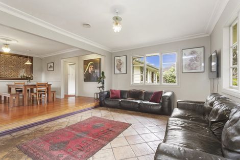 Photo of property in 17 Kervil Avenue, Te Atatu Peninsula, Auckland, 0610