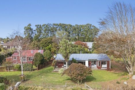 Photo of property in 20 Portland Drive, Mangorei, New Plymouth, 4312