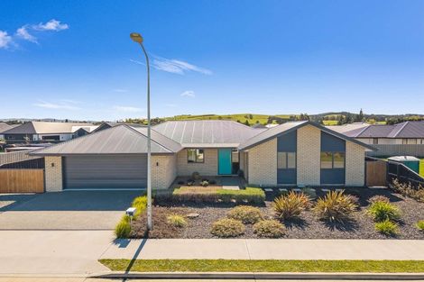 Photo of property in 4 Greenwood Place, Amberley, 7410