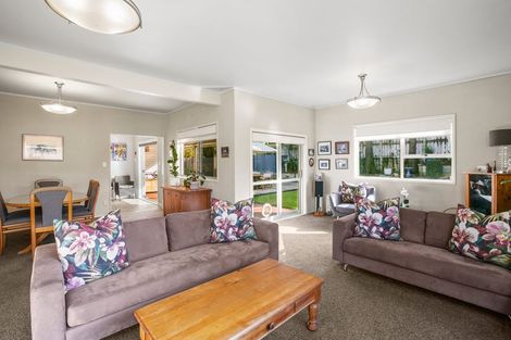 Photo of property in 47 Mclean Street, Strandon, New Plymouth, 4312