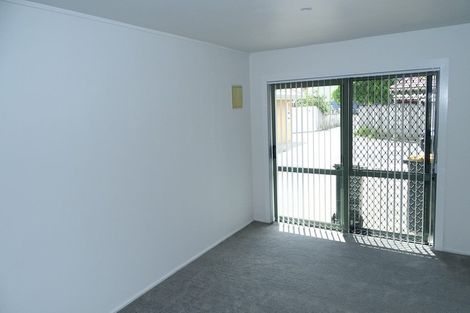 Photo of property in 100c Browns Road, Manurewa, Auckland, 2102