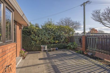 Photo of property in 423 Harewood Road, Harewood, Christchurch, 8051