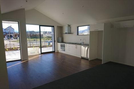 Photo of property in 32 Glen Dene Crescent, Wanaka, 9305