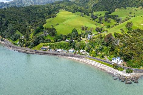 Photo of property in 158 Thames Coast Sh25 Road, Whakatete Bay, Thames, 3575
