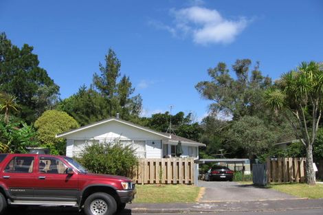 Photo of property in 47 Castleton Street, Birkdale, Auckland, 0626
