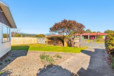 Photo of property in 49 Toru Road, Paraparaumu Beach, Paraparaumu, 5032