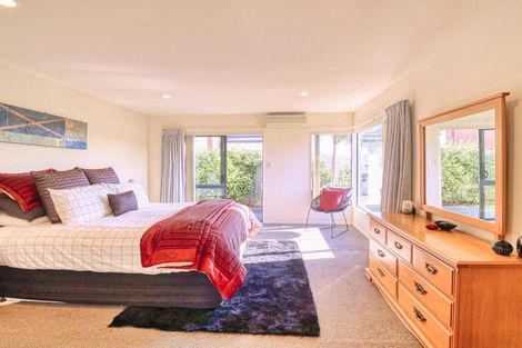 Photo of property in 28b James Cook Drive, Whitby, Porirua, 5024